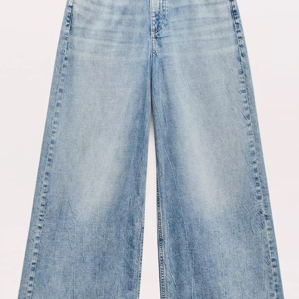 Women's Light Blue Wide-Leg Jeans